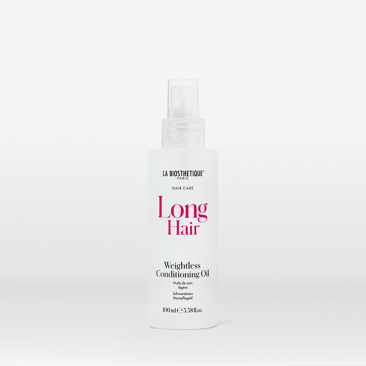 La Biosthetique's Long Hair Weightless Conditioning Oil 100ml. Weightless conditioning oil serum for a smooth shiny finish. Seals split ends! This product is 100 ml. La Biosthetique Australian stockist. Free Shipping for orders over $350. Shipping only in Australia.