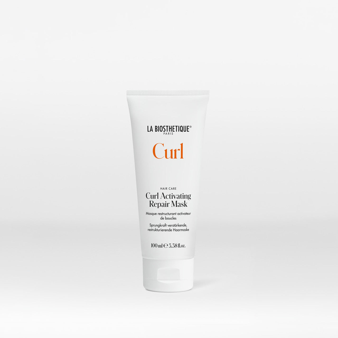 La Biosthetique's Curl range - Curl Activating Repair Mask. This product is 100 ml. A deep-conditioning hair mask to help repair, regenerate and nourish curls while protecting hair against environmental elements. La Biosthetique Australia stockist. Free Shipping for orders over $350. Shipping only in Australia.