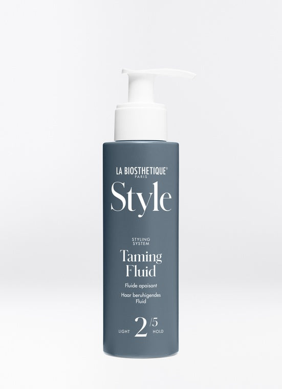 Style range Taming Fluid. This thermoactive straightening fluid turns undesirable curls or stubborn, frizzy hair into perfectly straightened hair up until the next wash. La Biosthetique Australia stockist. Shipping in Australia only. Free shipping for oders $350+.