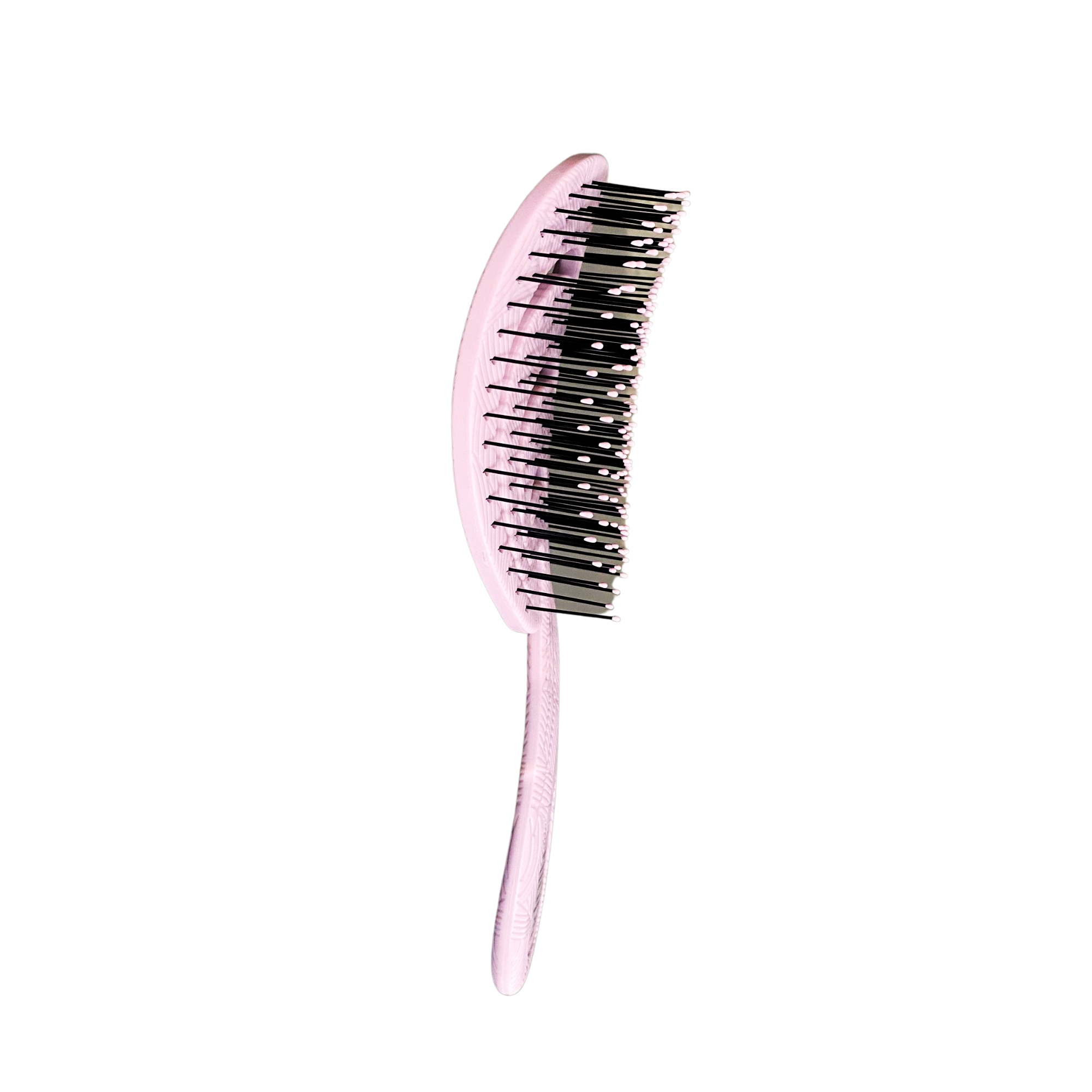 Filupa Pale Pink Brush from Nordic Bio Brush is 100% recyclable. The brush won't pull on your hair and smoothes the finer hair with ease.