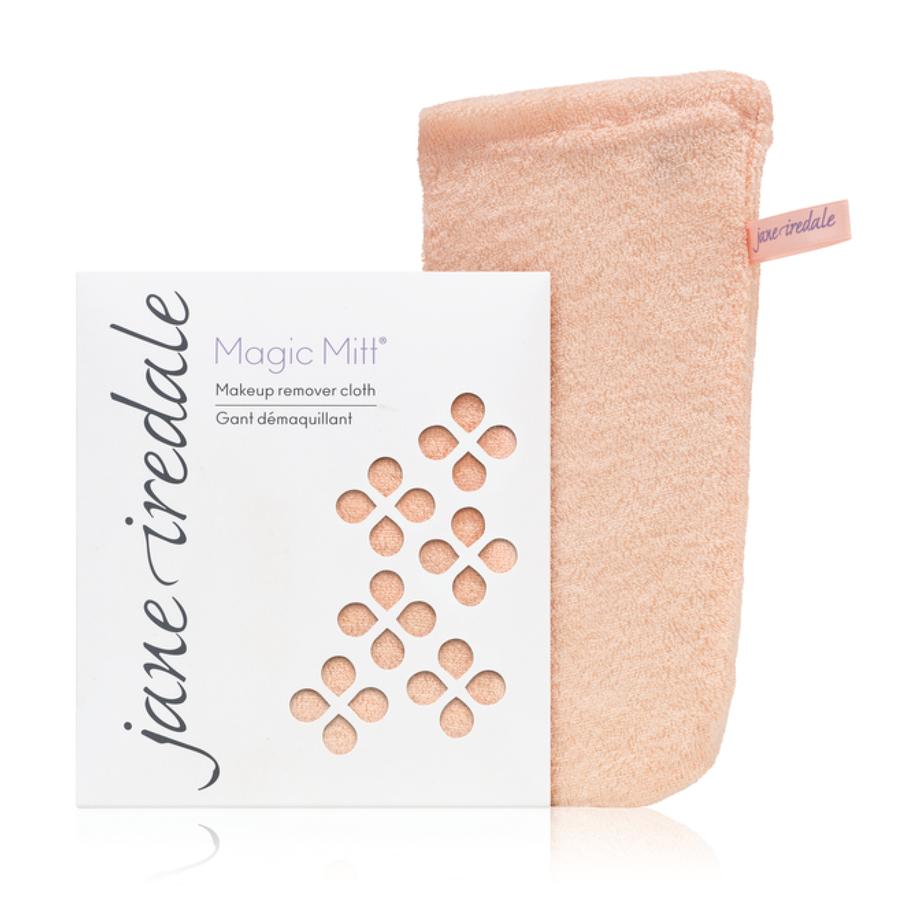 Jane Iredale's Magic Mitt is a unique knitted micro-fibre cloth